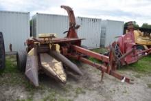 New Holland 890 Chopper unit With 2 Row Corn Head