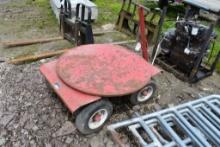 Round Bale Unravel and Feeder Wagon