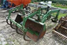 John Deere 725 Loader With 80" Grapple Bucket