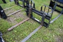 Bobcat Quick attach Pallet Forks