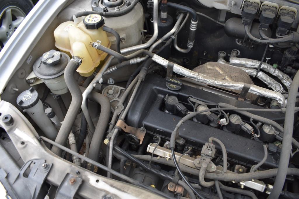2005 Ford Escape Car