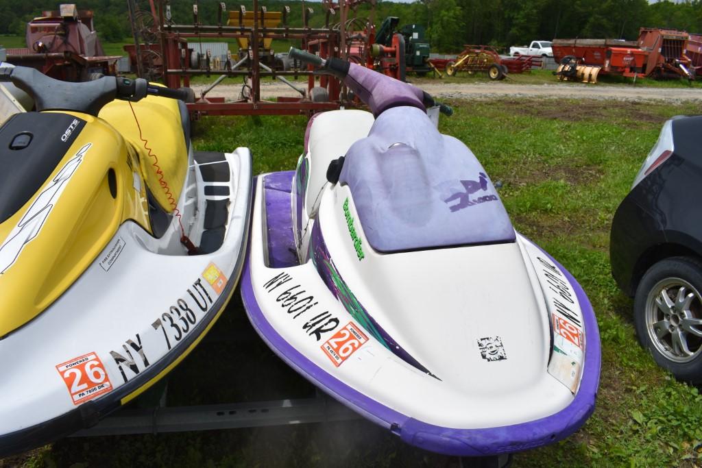 1998 Yamaha Wave Runner GP760  Jet Ski and 1996 Bombardier SPI Wave Runner On Trailer