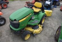 John Deere X320 Lawn Tractor With snow Blower