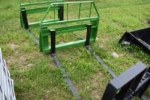 Kivel John Deere new Style Quick Pin 2000 lb. Capacity Palle Forks