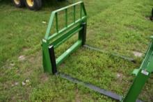 Kivel John Deere new Style Quick Pin 2000 lb. Capacity Palle Forks