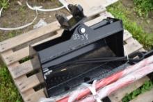 Future Mini excavator 24" Hydraulic tilt Bucket
