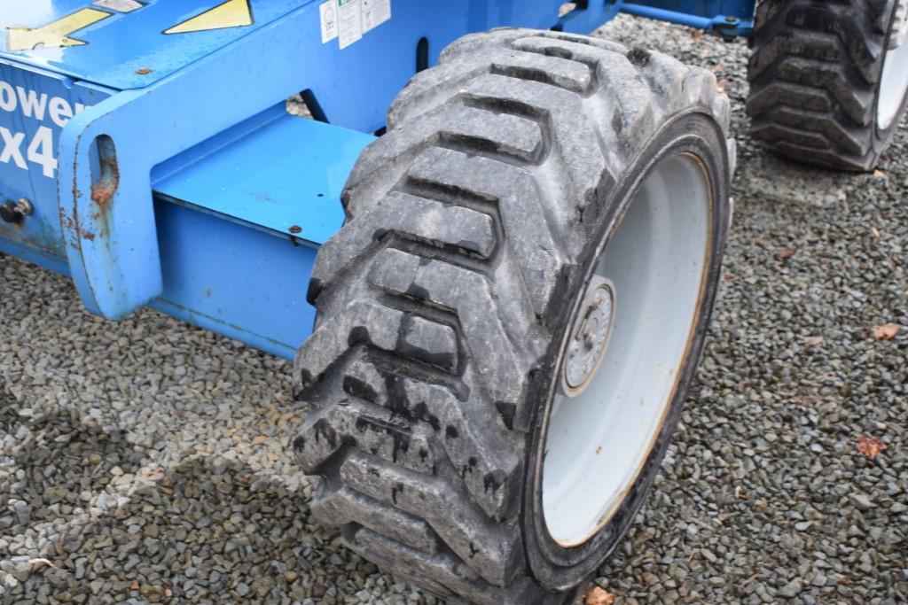 Genie D-45/25 4WD All-Terrain Manlift