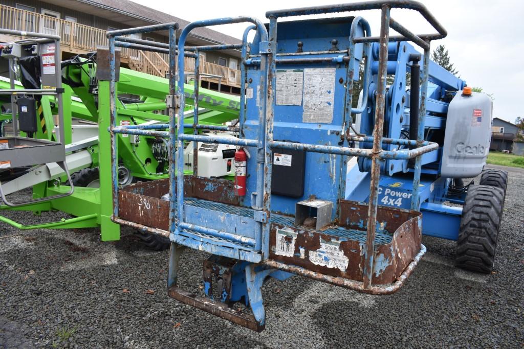 Genie D-45/25 4WD All-Terrain Manlift