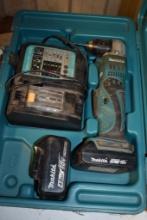 Makita XAD02 3/8 Angle Drill