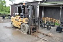 CAT GP40 Propane Fork Truck