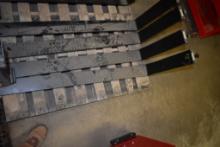 Pair of 48" Pallet Forks
