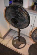 Lasko Pedestal Fan