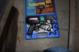 2 Soldering Irons