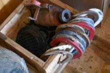 Crate with Horseshoes and Starter