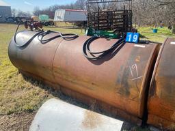 1000 Gal Fuel Tank with 12V Pump