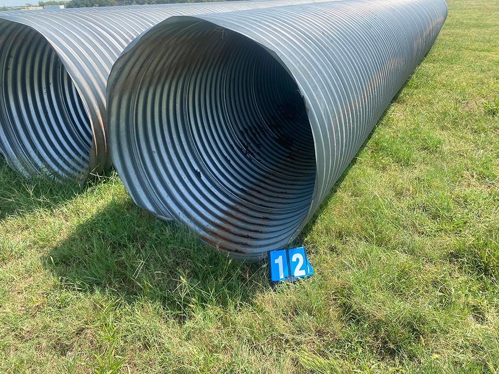 4ft x 40ft Tin Horn Like New