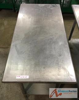 Stainless steel prep table