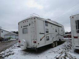 2002 Coachman Chaparral 5th Wheel camper w/3 bunk beds