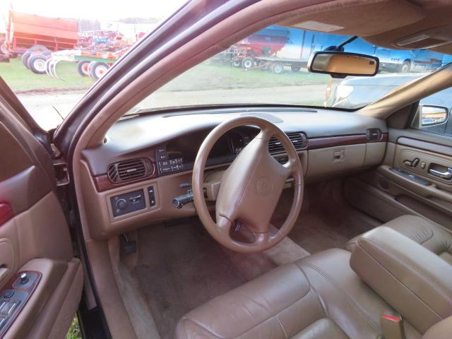 1998 Cadilliac Deville 1G6KD545W4709635 76247 Miles