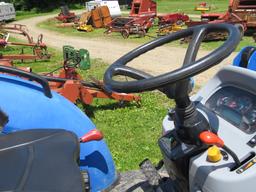 NEW HOLLAND BOOMER 37 TRACTOR W/NEW HOLLAND 250TLA LOADER