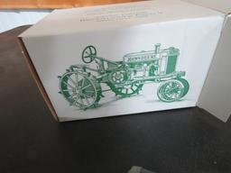 JOHN DEERE 1930 SERIES "P" TRACTOR 65TH ANNIVERSARY TO YLINDER EXPO V 1995 IN BOX