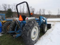 FORD 2120 TRACTOR WITH A NEW HOLLAND 7309 LOADER 4WD 2124 HRS