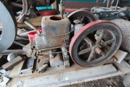 WITTE HIT AND MISS ON WOOD IRON WHEEL TRACTOR BASE