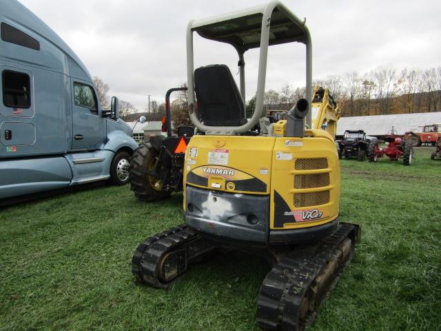 YANMAR MINI EXCAVATOR UNIVERSAL VI027-5B W/PUSH BLADE