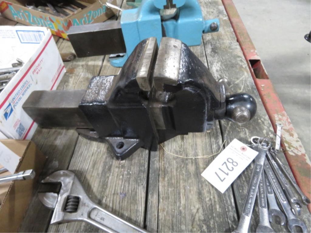 THE CHAS PARKER CO NO 2X VISE