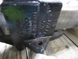 THE CHAS PARKER CO NO 2X VISE