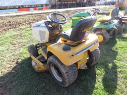 CUB CADET 1641 LAWN TRACTOR 391 HRS
