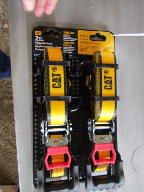 CAT 2PC 16FT X 1 1/2" RATCHET STRAPS
