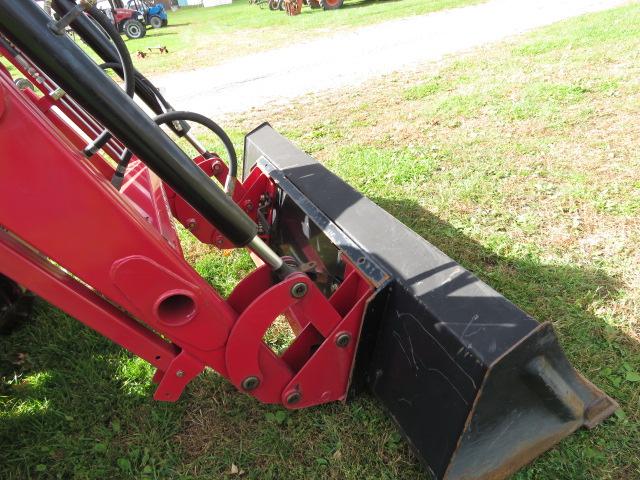 MAHINDRA HST 2655 444HRS R4 TIRES