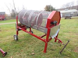 FARM KING 360 GRAIN CLEANER ONLY 2 YEARS OLD