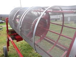 FARM KING 360 GRAIN CLEANER ONLY 2 YEARS OLD