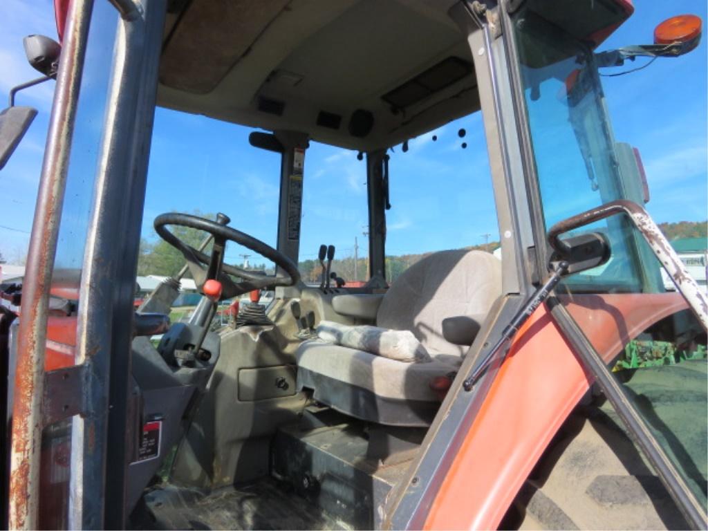 KUBOTA M9000 TRACTOR 2WD W/ KUBOTA LA1251 LOADER 3918HRS