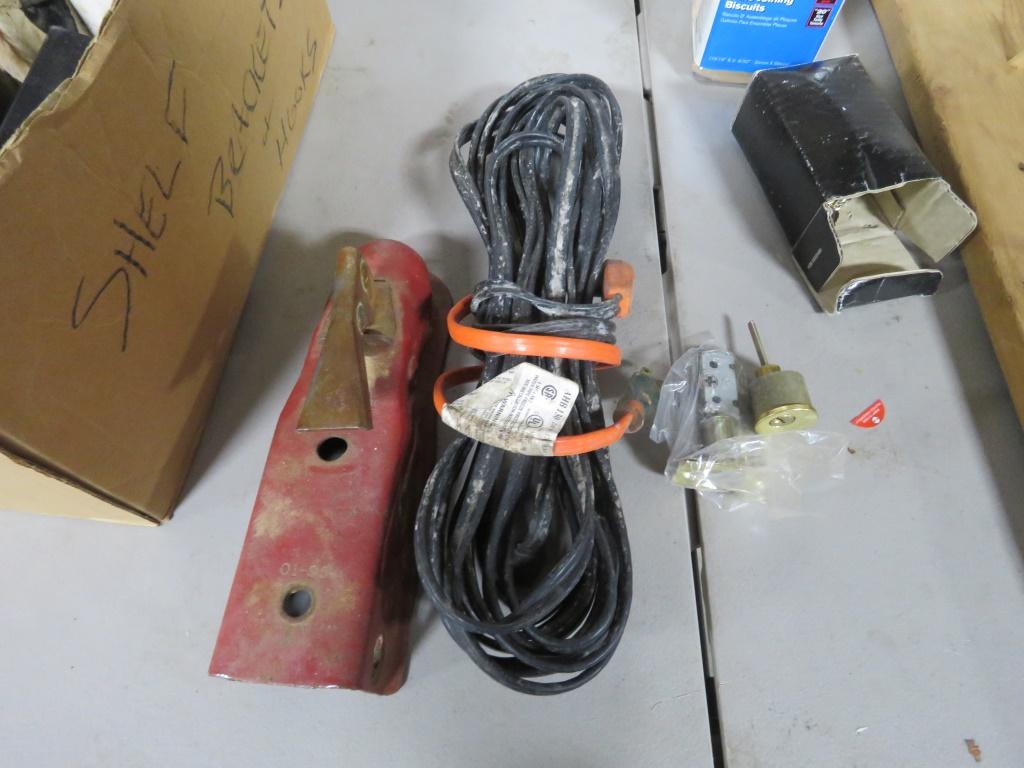 GROUP- PLATE JOINING BISCUITS, SMOKE DETETORS