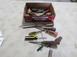 VARIOUS SCREWDRIVERS