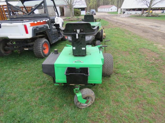 DEUTZ-ALLIS ZERO TURN