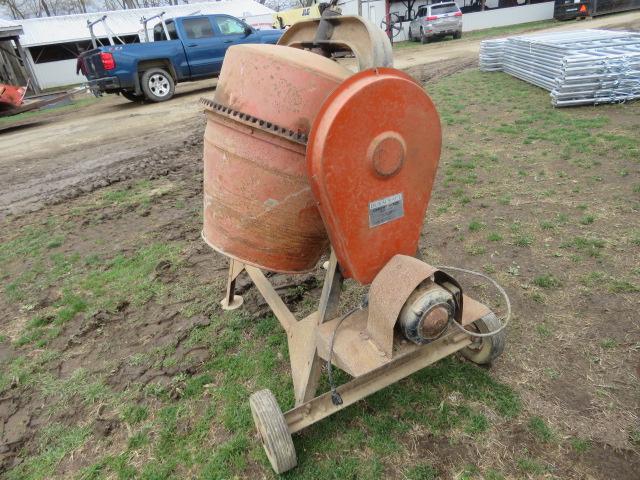 CEMENT MIXER