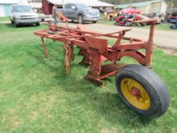 MASSEY FERGUSON 88 4 BOTTOM PLOW W/CULTERS