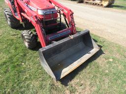 MASSEY FERGUSON GC2300 TRACTOR WITH MASSEY FERGUSON 2350 BUCKET LOADER
