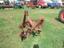 2 BOTTOM 3PT HITCH PLOW