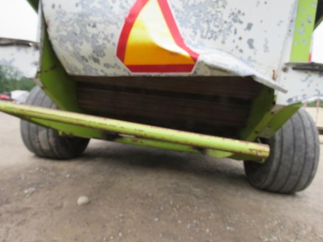 CLAAS ROLLANT 250 ROUND BALER