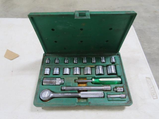 SK TOOLS- RATCHET/SOCLET SET