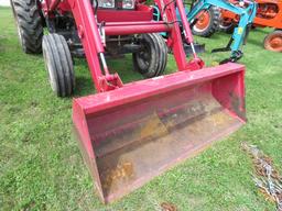 MAHINDRA 5500 TRACTOR WITH MAHINDRA ML 260 LOADER 2WD
