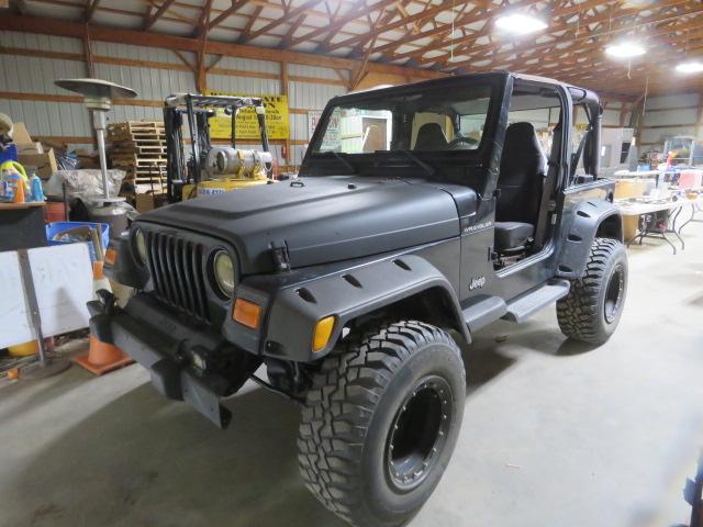 2001 JEEP WRANGLER 4 CYLINDER 5 SPEED 4X4 162402 MILES