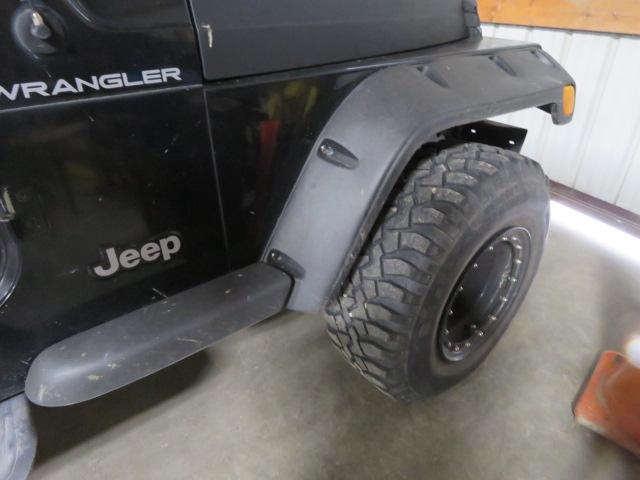 2001 JEEP WRANGLER 4 CYLINDER 5 SPEED 4X4 162402 MILES