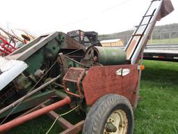 NEW IDEA CORN PICKER 2 ROW