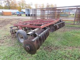 9FT  INTERNATIONAL TOW BEHIND DISC